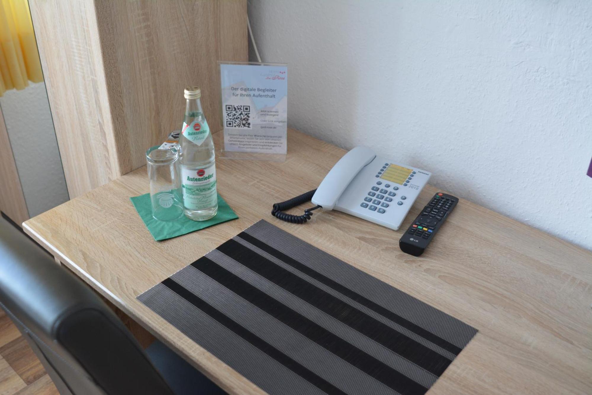 Hotel-Gasthof Zur Rose Weißenhorn Pokoj fotografie