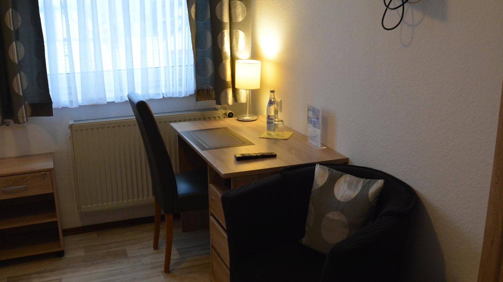 Hotel-Gasthof Zur Rose Weißenhorn Pokoj fotografie