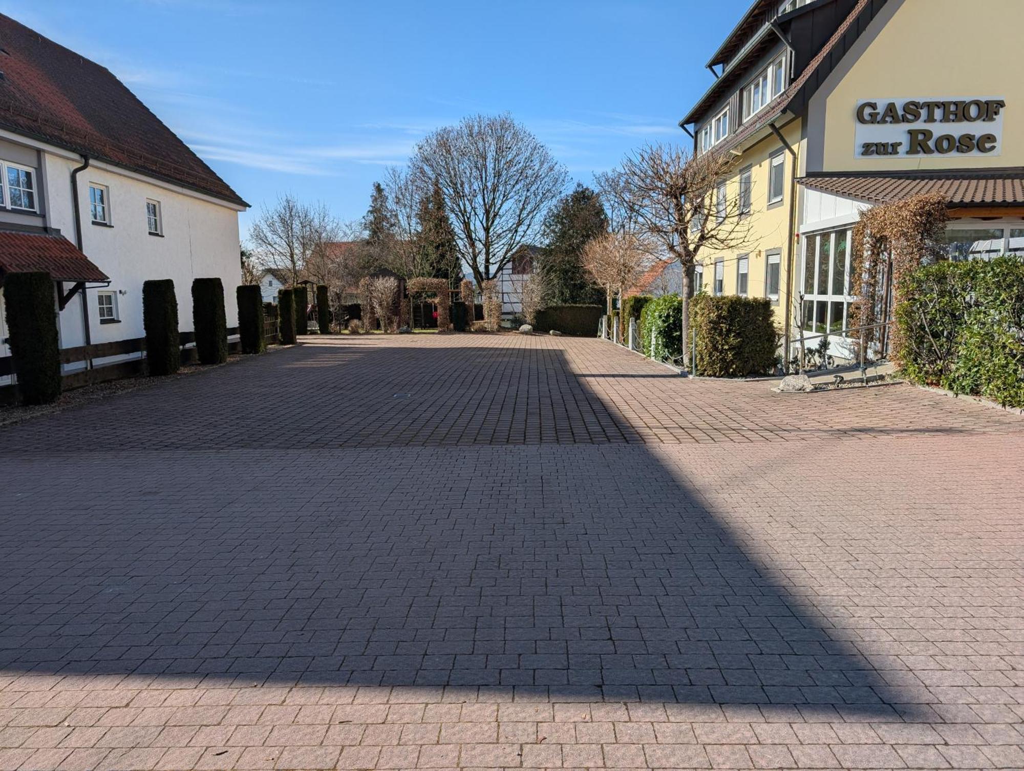 Hotel-Gasthof Zur Rose Weißenhorn Exteriér fotografie